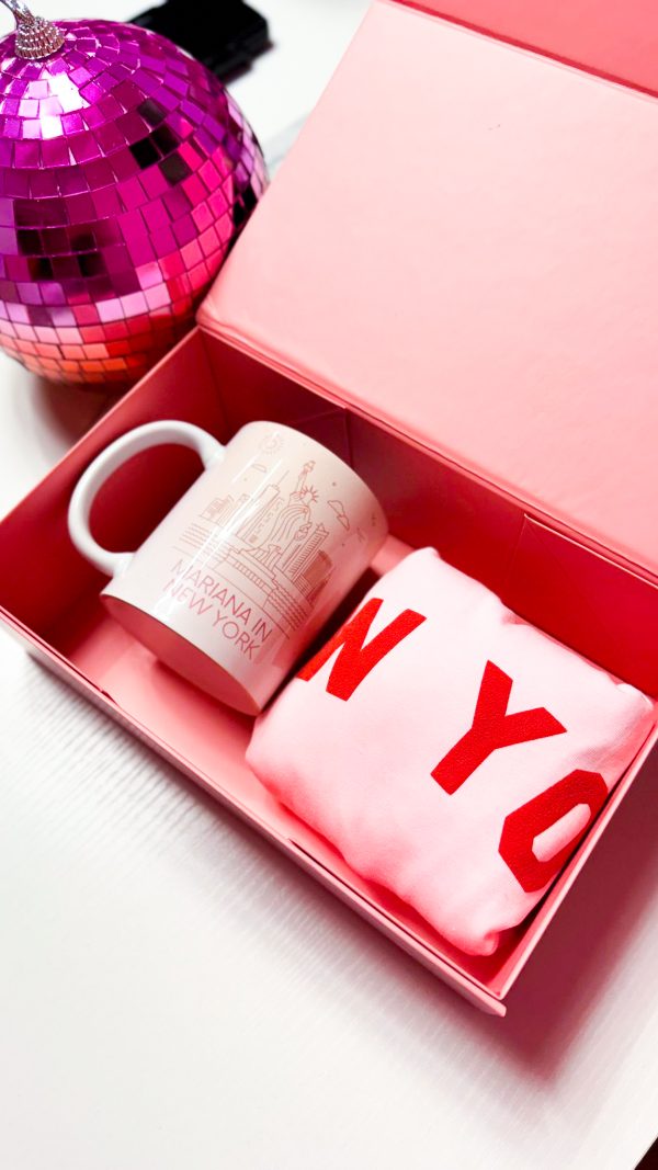 Company Name Mug+ Sweater Customizable Set